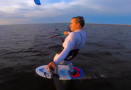 What is the Best Armstrong Foil for Kite Foiling?