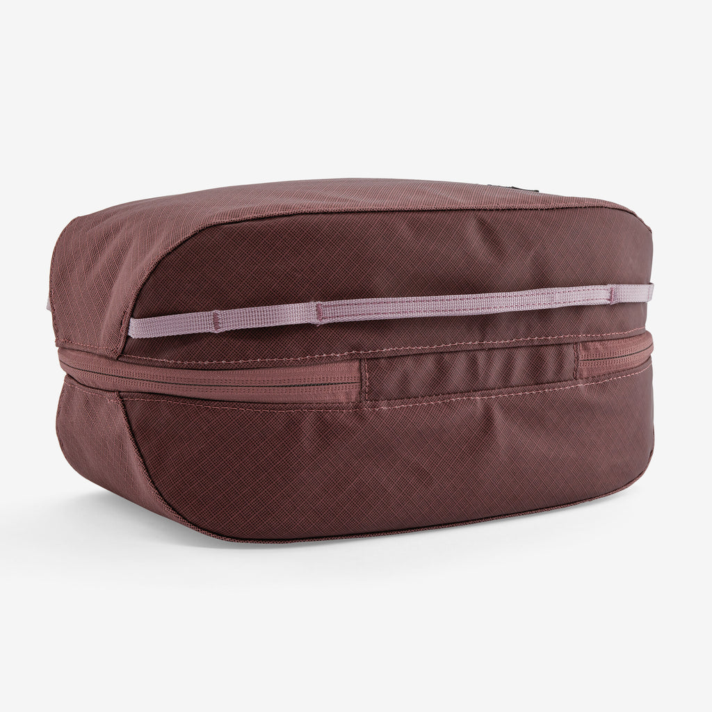 patagonia black hole 6l Patagonia Black Hole Cube 6L Bag-Dulse Mauve — REAL Watersports