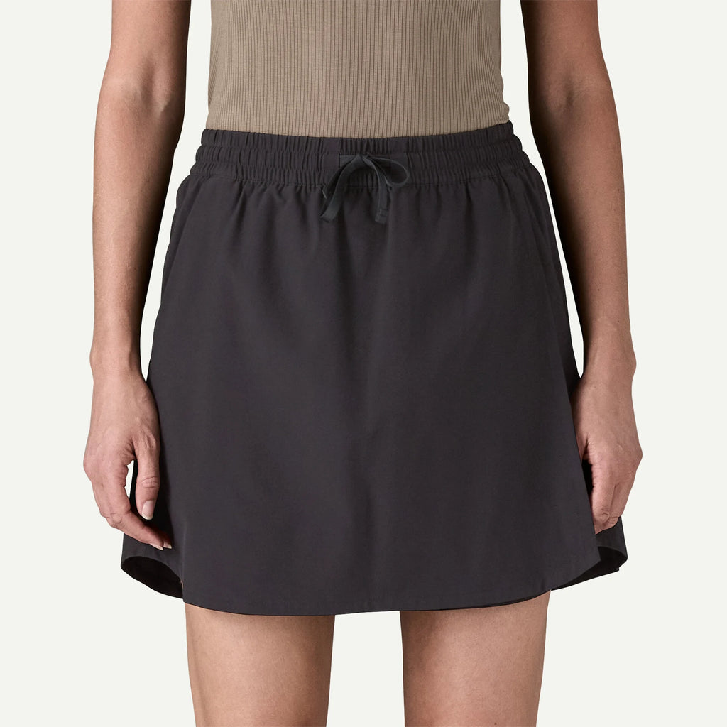 Patagonia レディース ショートウェットブラック６ Patagonia Fleetwith Skort-Black — REAL Watersports