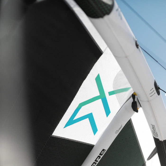 Core XR8/XR8 LW Kite