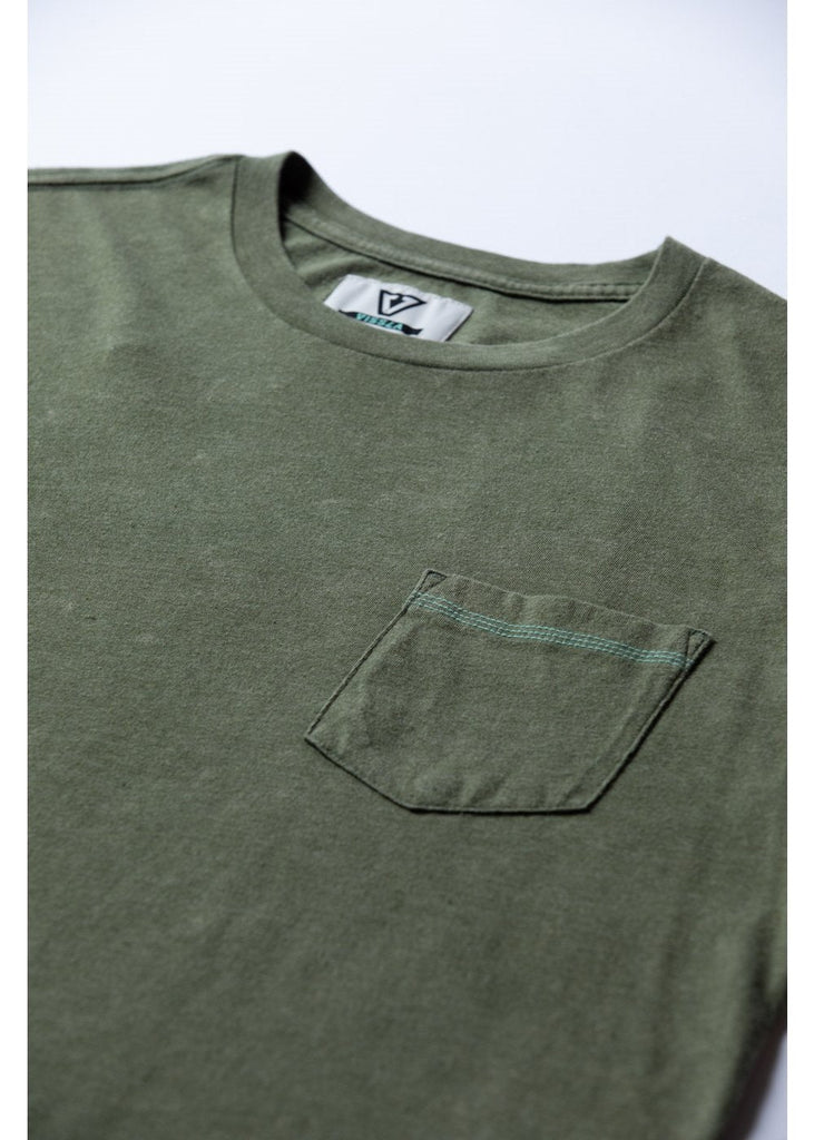 VISSLA PADDLE OUT COSMIC WASH SS TEE PHANTOM