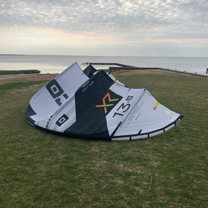 USED Core XR7 Kite-13.5m-White