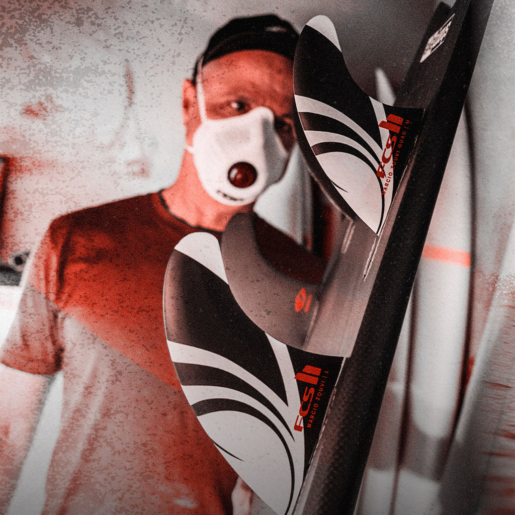 FCS II Sharpeye PC Carbon Tri/Quad Fin Set-Black/White-Large