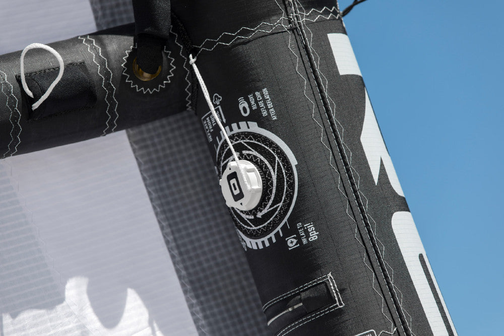 Core Section 4 / Section 4 LW Wave Kite