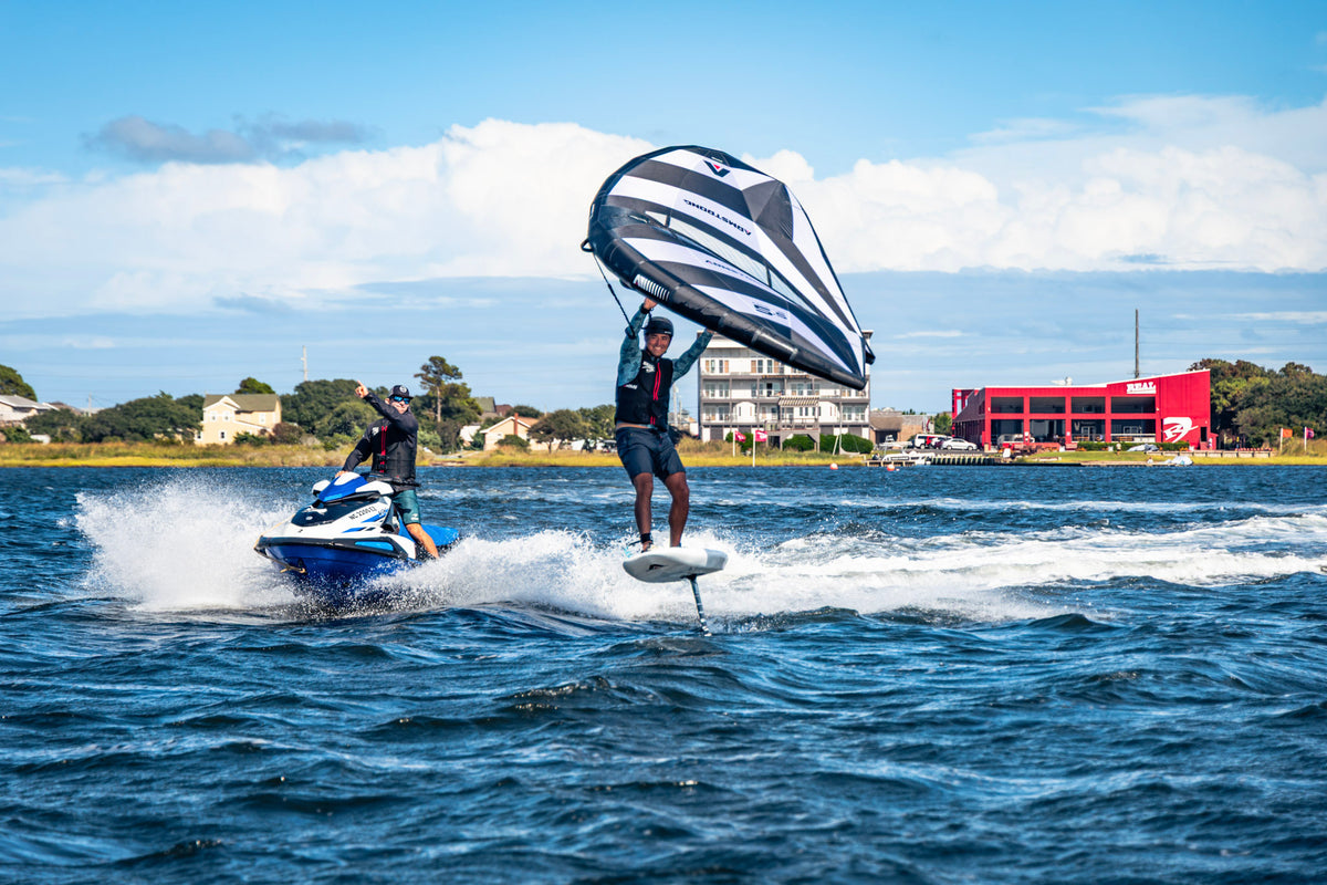 Foiling lesson at REAL Watersports