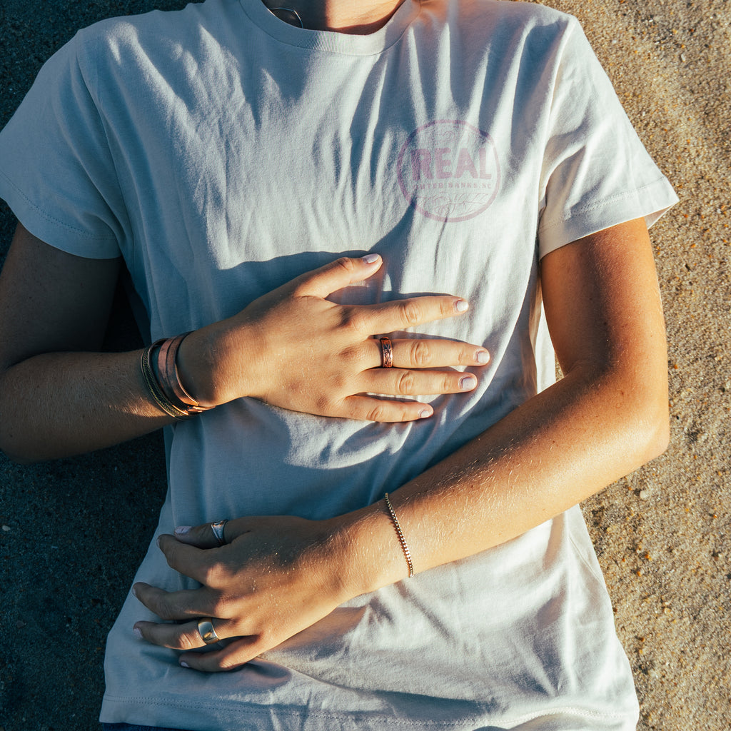 REAL Wmn's Outer Banks Map Boyfriend Tee-Bone/Twilight