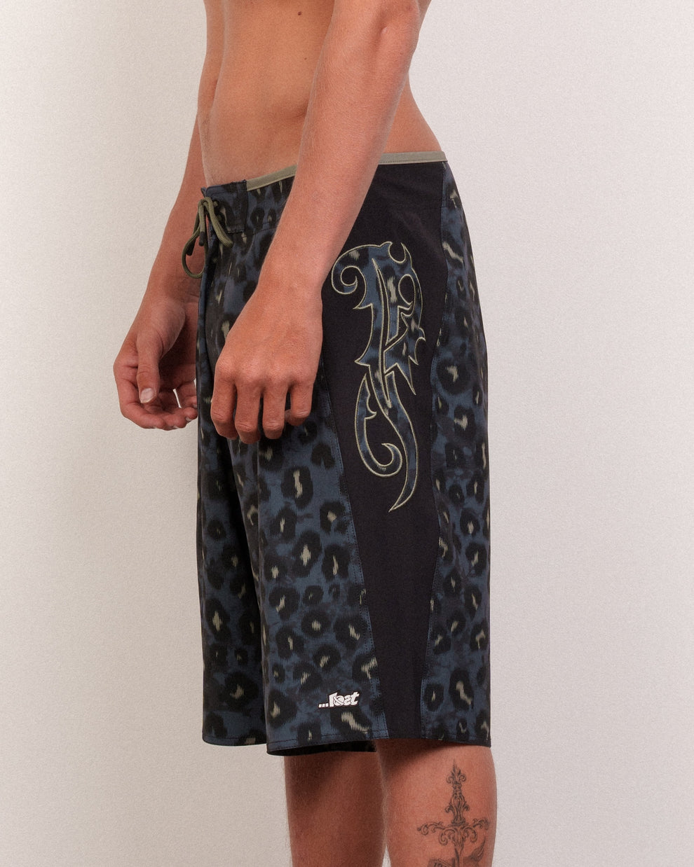 Lost Stinger Boardshorts-Black