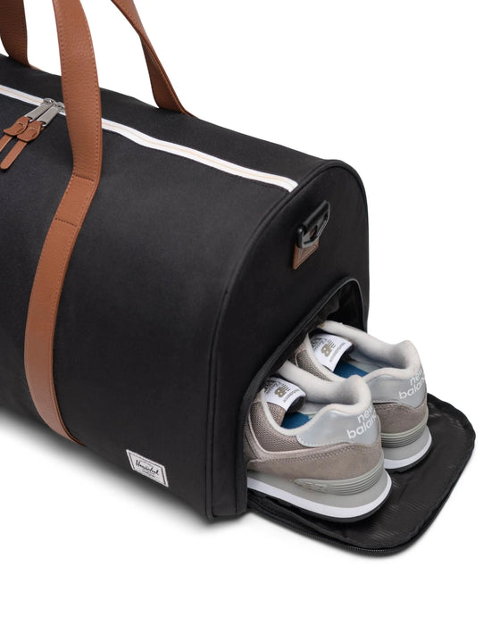 Herschel Novel Duffle Bag-Black