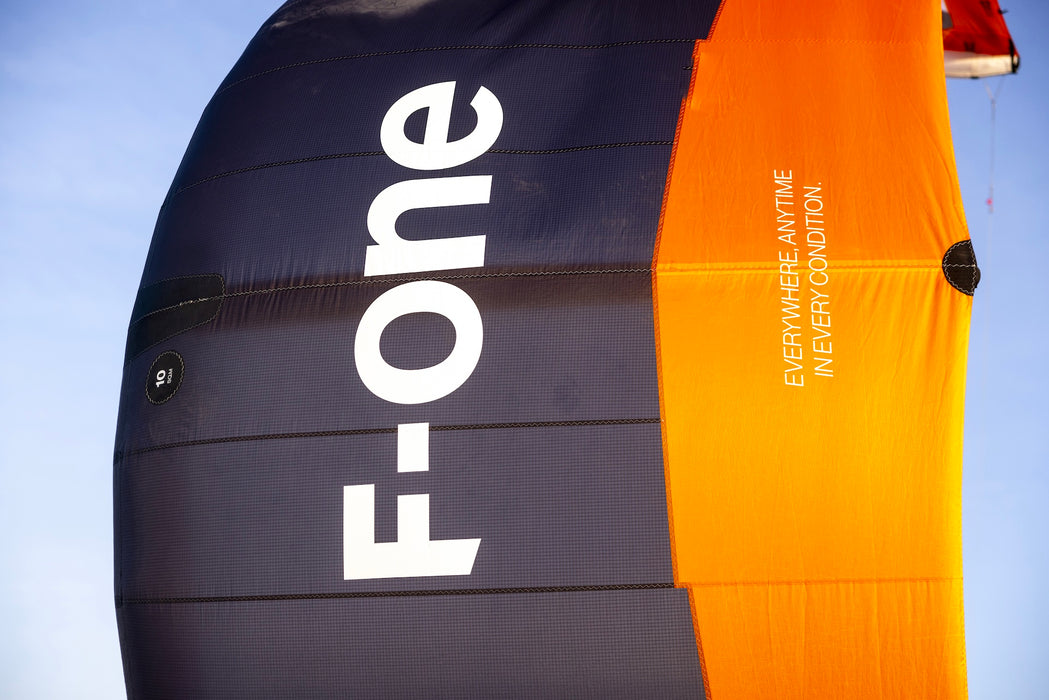 F-One Bandit V17 Kite Package w/ Trax Board & Linx Bar