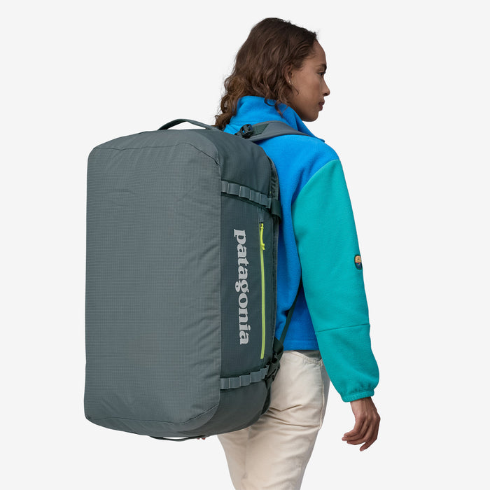 patagonia black hole duffel 40l peppergrass green Smolder Blue/Amanita Red on size meets most airline and train cabin requirements Patagonia Black Hole Duffel 70L