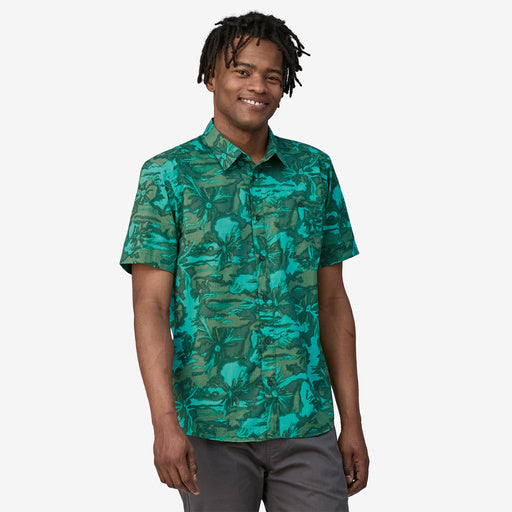 Patagonia Go To S/S Shirt-Cliffs and Waves: Conifer Green