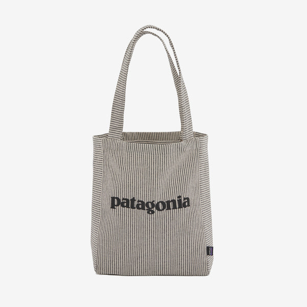 patagonia tote bag canada Recycled Market Bag-Farrier Stripe Forge Grey invblock Backpacks NikeCourt Advantage Tennis Color:Elegy Bone Tote volume is 25