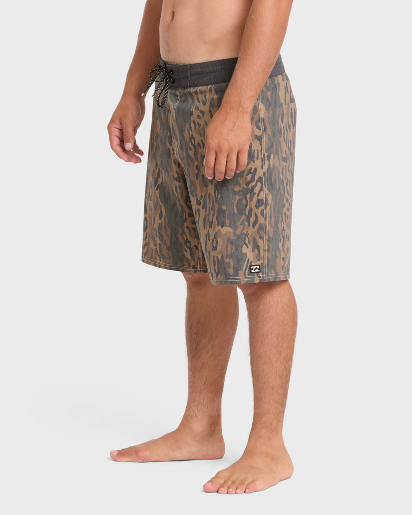 Billabong Sundays Pro Boardshorts-Khaki