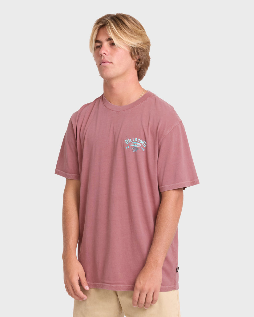 Billabong Heritage Arch WW Premium Tee-Red Dahlia