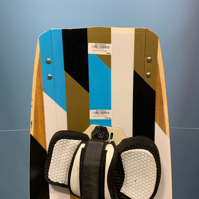 USED Liquid Force Focus Kiteboard-134cm w/Straps