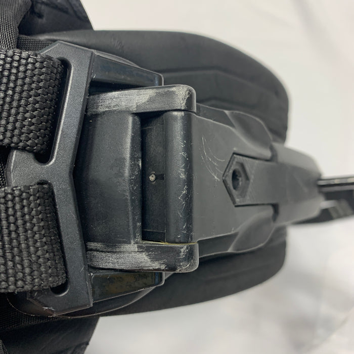 USED Mystic Majestic Waist Harness-Black-LG w/LG Stealth Bar