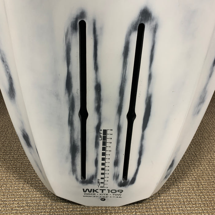 USED Armstrong WKT Foilboard- 109