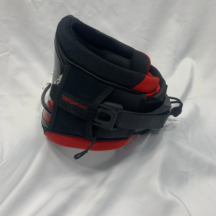 USED Ride Engine Elite Carbon V8 Harness-LG w/Spreader Bar