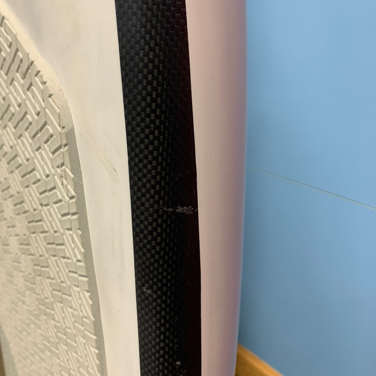 USED Armstrong Midlength FG Foilboard-5'5" x 55L