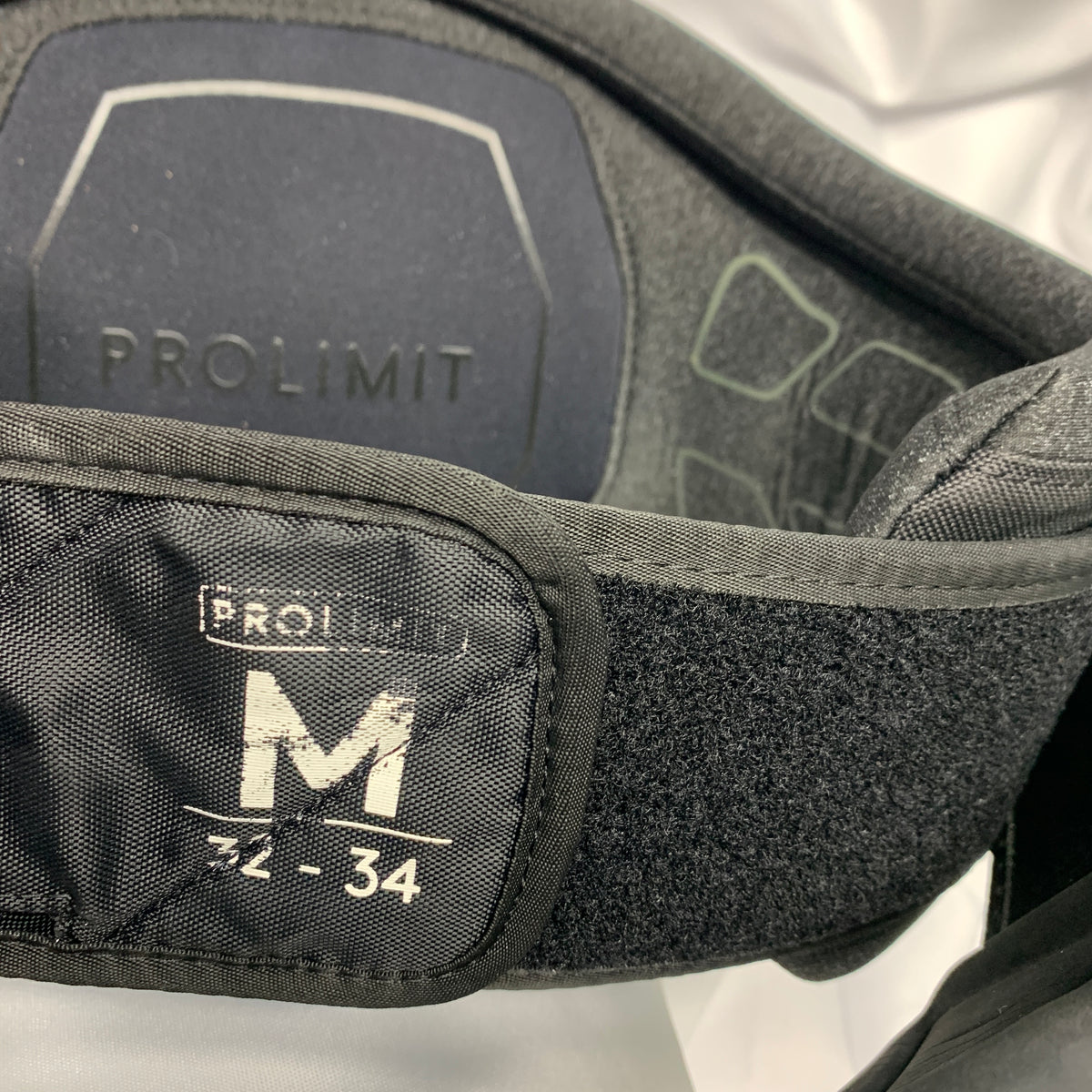 USED 2025 Prolimit Harness-Med. w/Slider Bar & Hook Bar