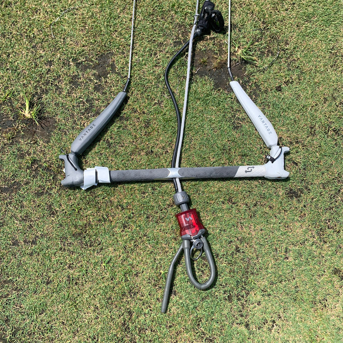 USED Vantage Newton Gen 1 Control Bar