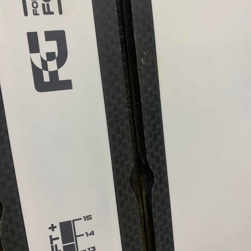 USED Armstrong Wing FG Foilboard-5'4" x 90L