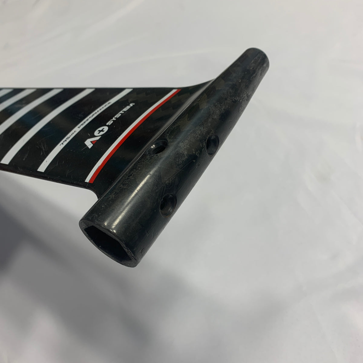 USED Armstrong A+ Performance Mast-795mm
