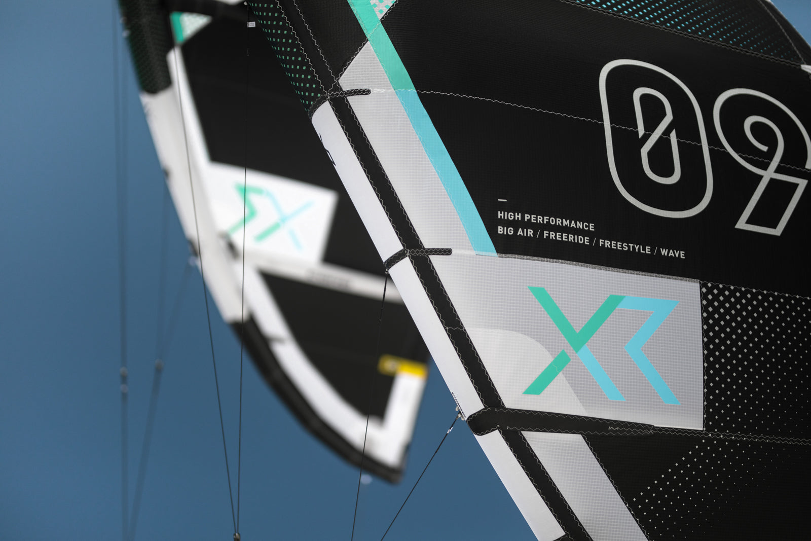 Core XR8/XR8 LW Kite — REAL Watersports