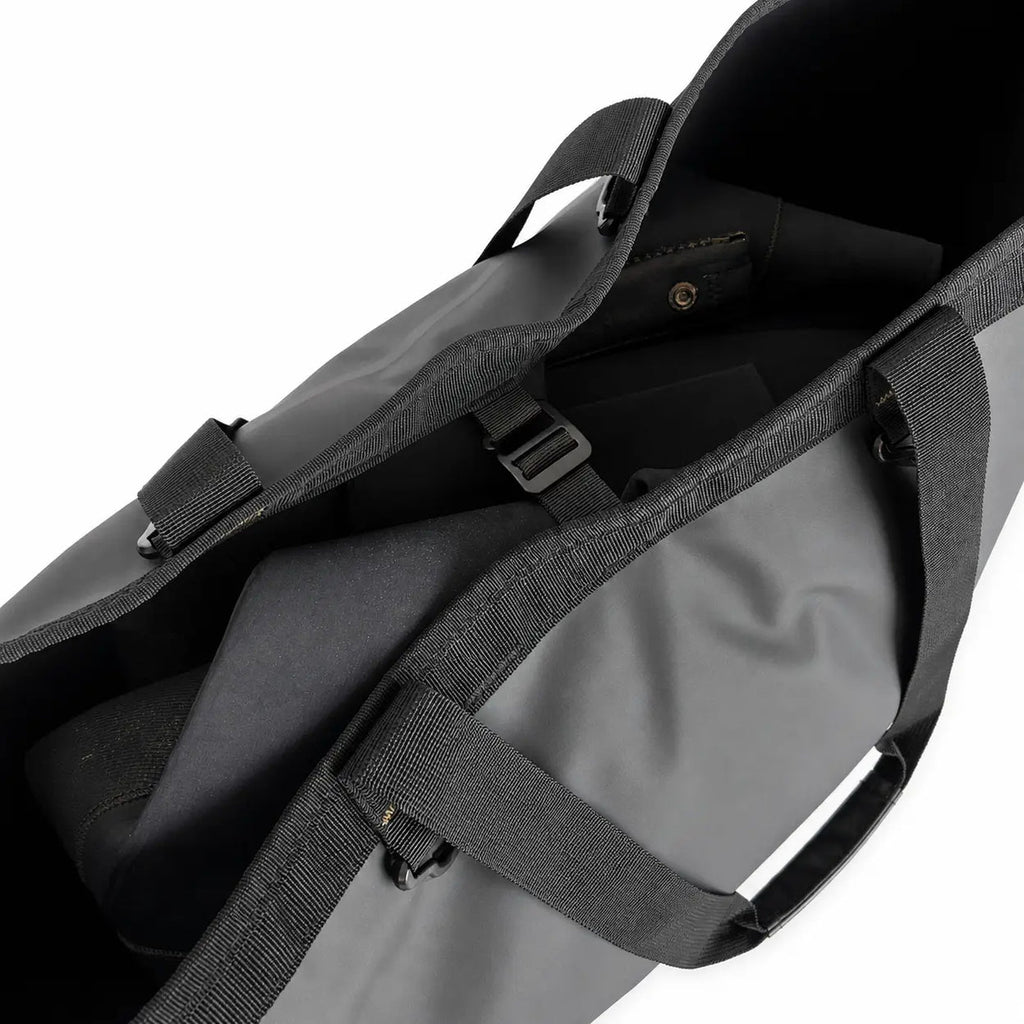 Faro Wetsuit 60L Tote Bag-Black/Olive