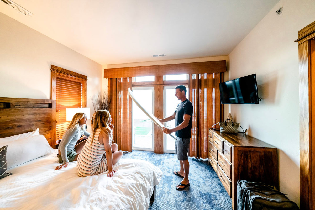 Watermen's Retreat room interior