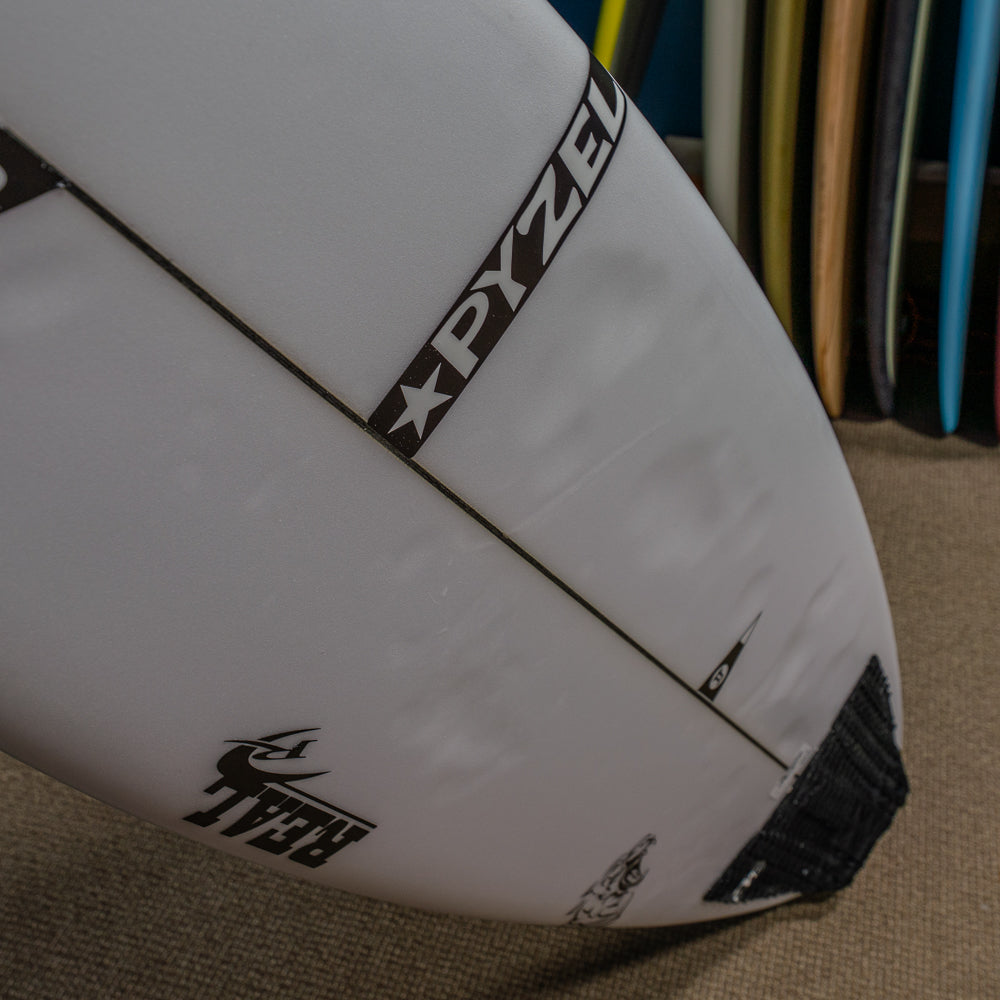 USED Pyzel Power Tiger PU/Poly 5'9"