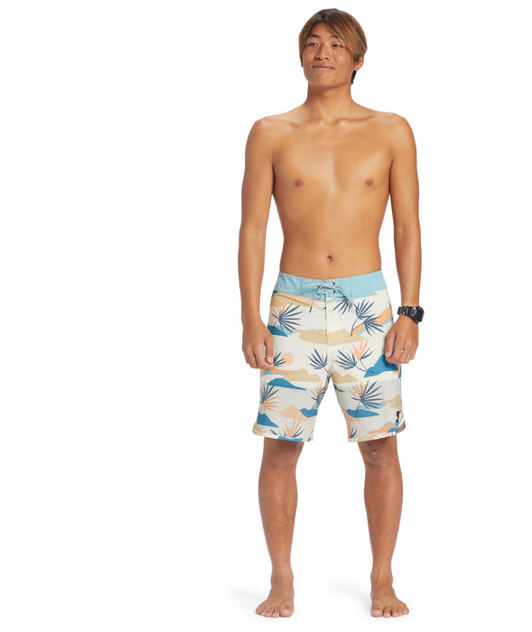 Quiksilver Highlite Scallop 19 Boardshorts-Birch