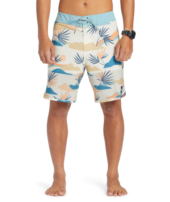 Quiksilver Highlite Scallop 19 Boardshorts-Birch