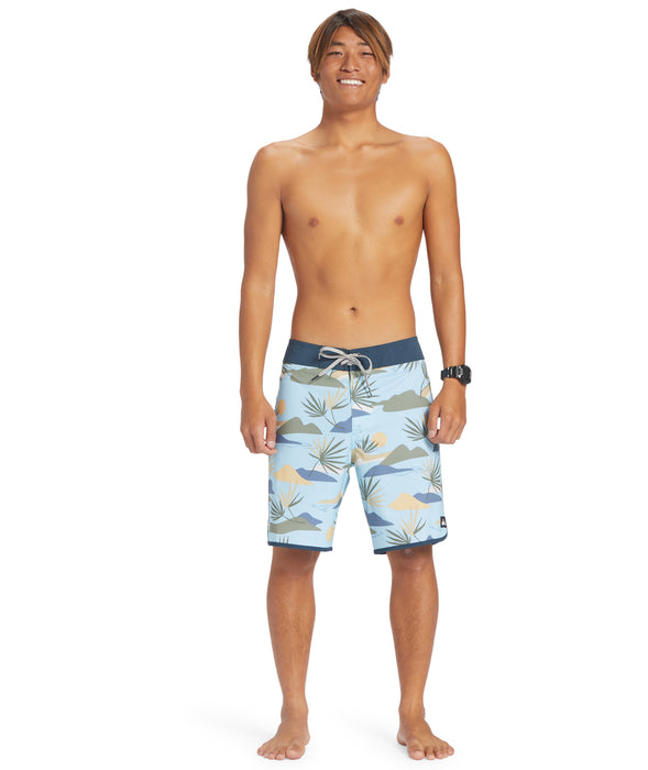 Quiksilver Surfsilk Scallop 19 Boardshorts-Sky Blue