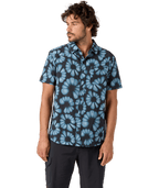 O'Neill Trvlr Perforated Printed Standard Shirt-Black