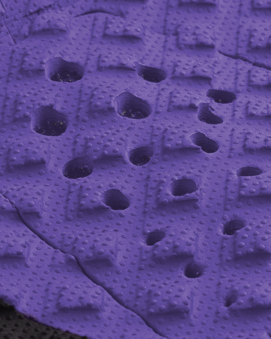 Creatures Griffin Colapinto Sig Traction Pad-Punk Purple Black Flames