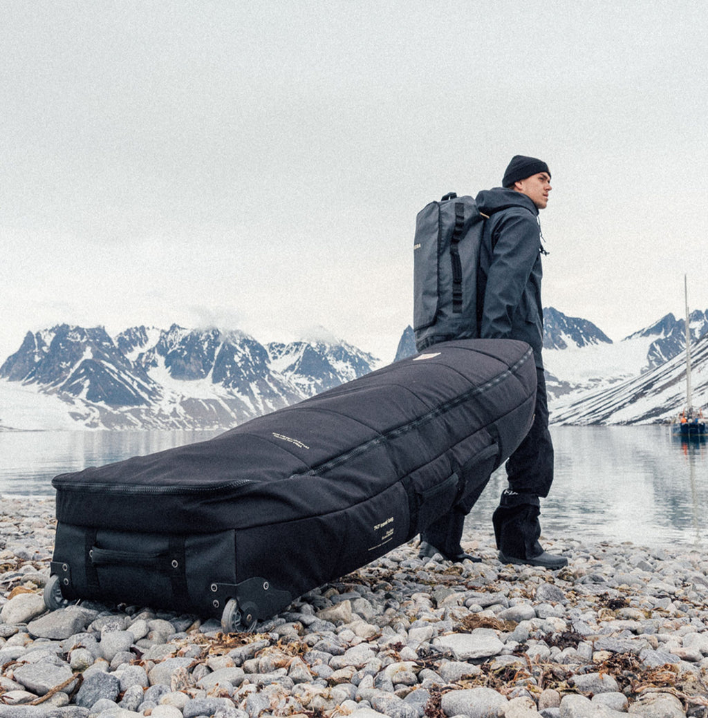 Manera 747 Wheels Boardbag