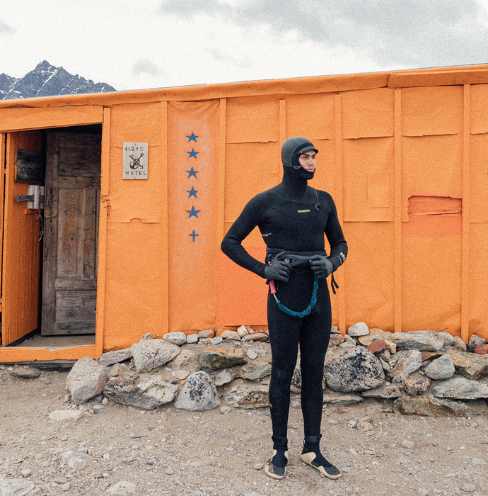 Manera Magma Hooded 5/4/3 FZ Wetsuit-Black