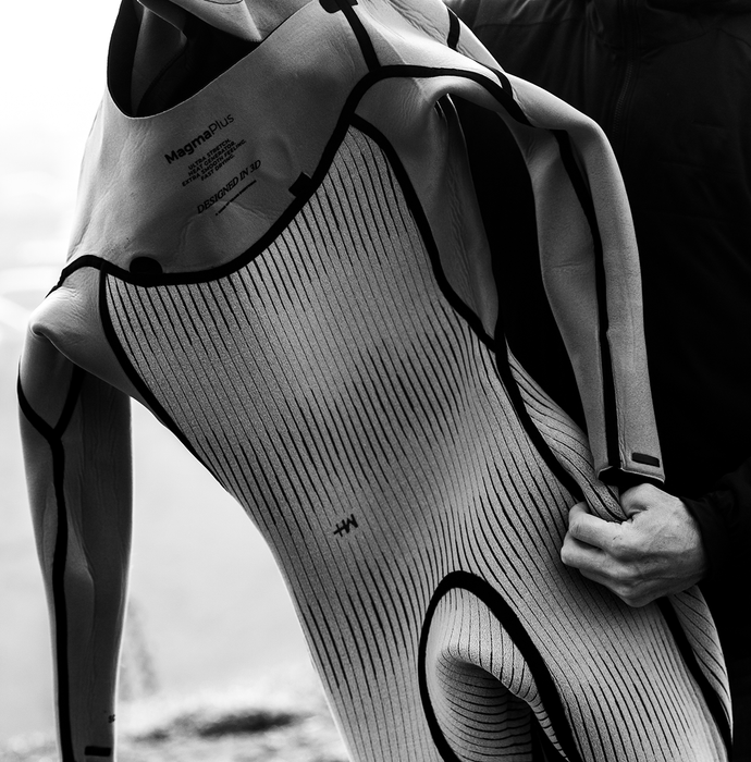 Manera Magma Hooded 5/4/3 FZ Wetsuit-Black