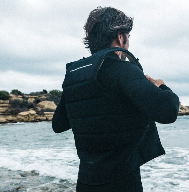 Manera Vagabond Vest - Black