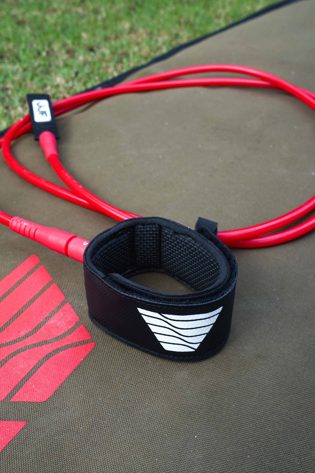 VEIA JJF Heavy Water Leash-Night/Red-8'