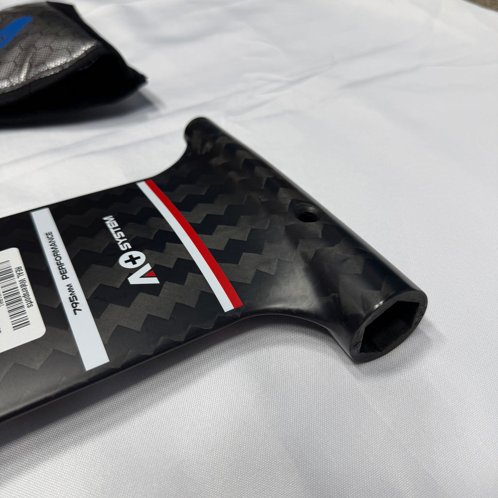 USED Armstrong A+ Performance Mast-795mm