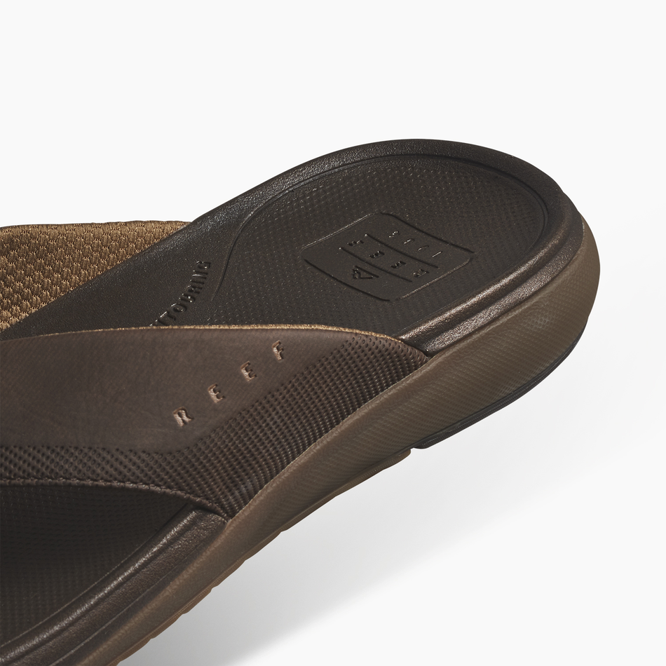 REEF Cushion Norte Sandal-Dark Brown