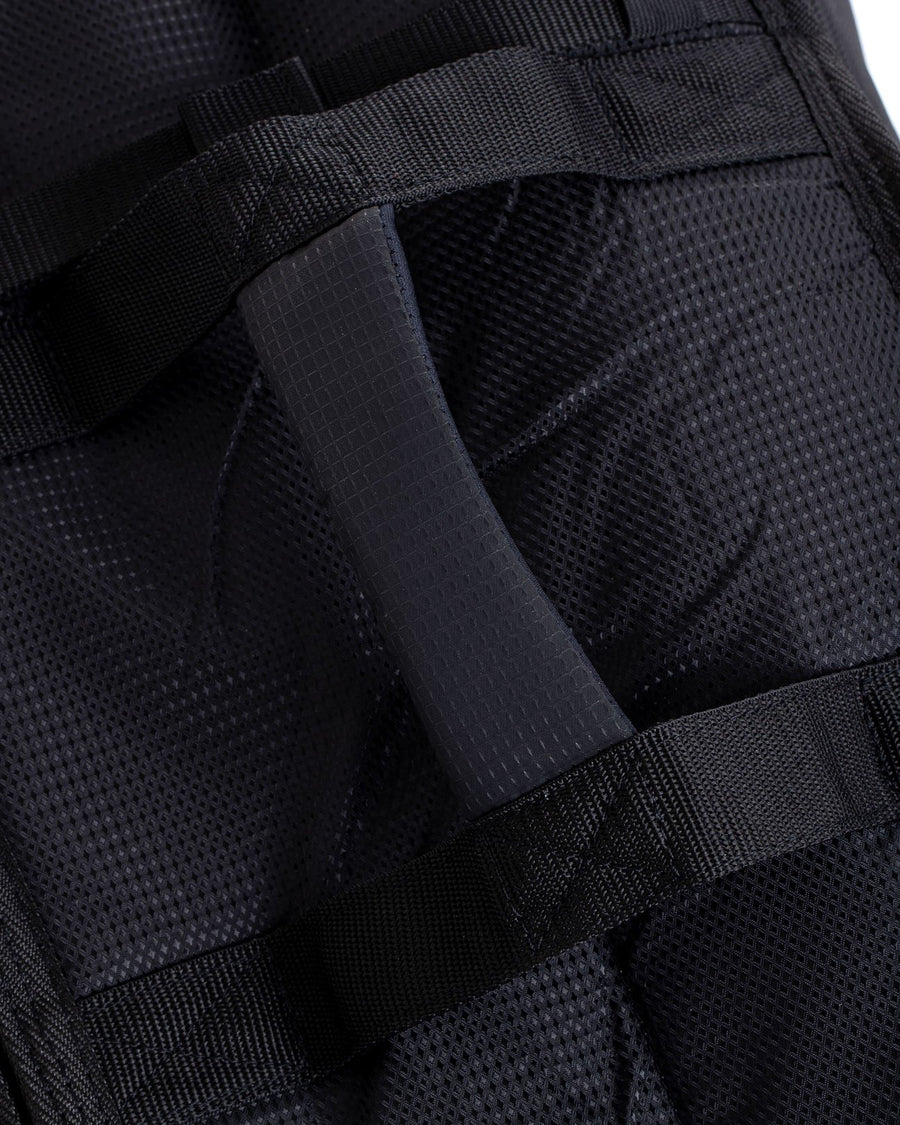 Creatures Shortboard Multi Tour DT2 Boardbag-Black Silver