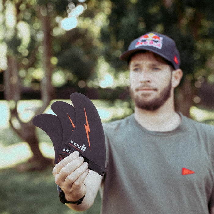 FCS II Nathan Florence PC Tri Fin Set-Red Bolt-Large
