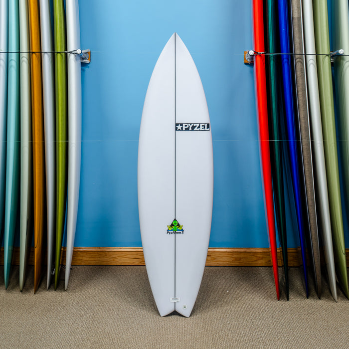 Actual Board: Pyzel Pyzalien II PU/Poly 5'10" — 28.9L