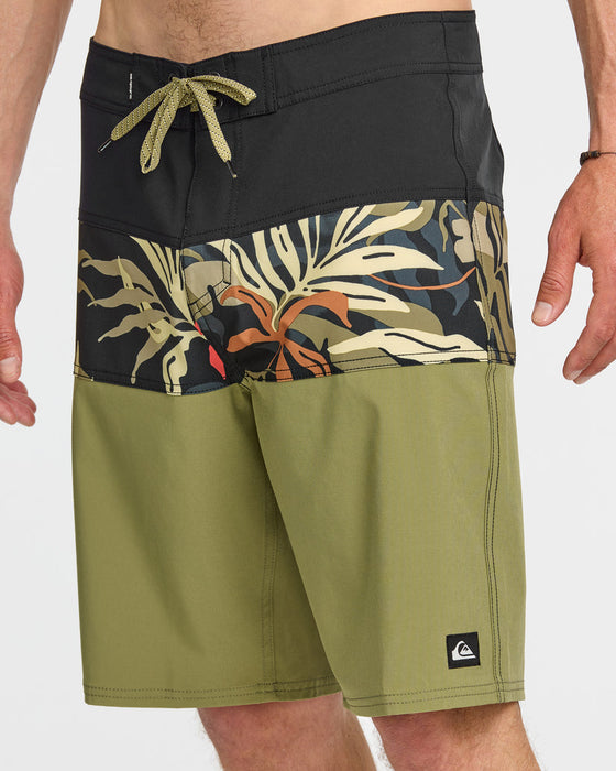 Quiksilver Surfsilk Panel 19 Boardshorts-Aloe