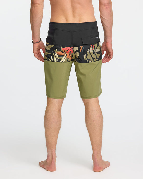 Quiksilver Surfsilk Panel 19 Boardshorts-Aloe