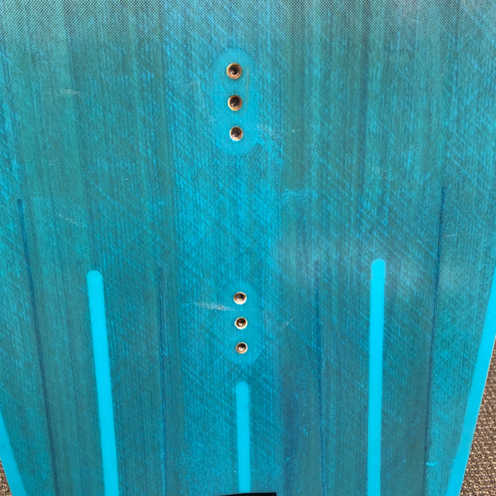 USED 2019 Liquid Force Echo Kiteboard-142 x 42.5cm