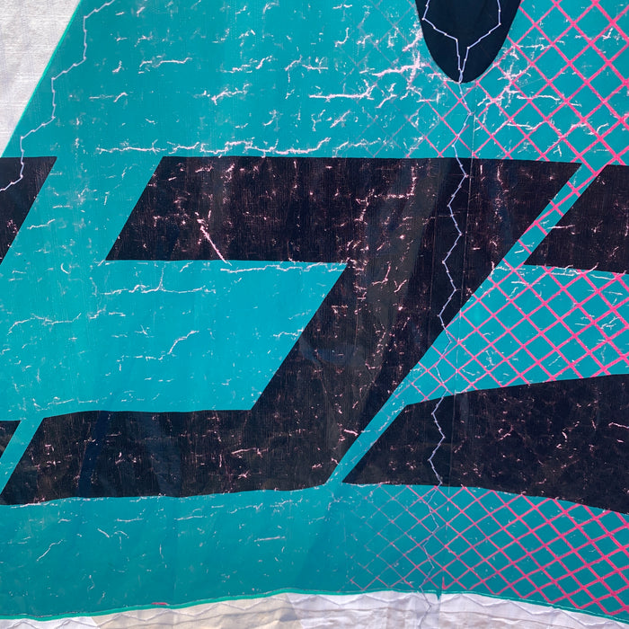 USED Core Section 4 Wave Kite-7m-White